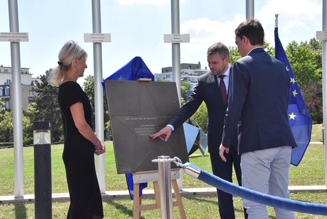 Photo de l'inauguration de le Dalle Slovaque